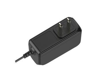 ভালো দাম 18W ইউনিভার্সাল 12V 1500ma ক্ষমতা অ্যাডাপ্টার ওয়াল মাউন্ট / হোয়াইট বা কালো রঙ অনলাইন